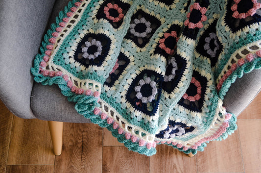 Lara's Lapghan; December 2017