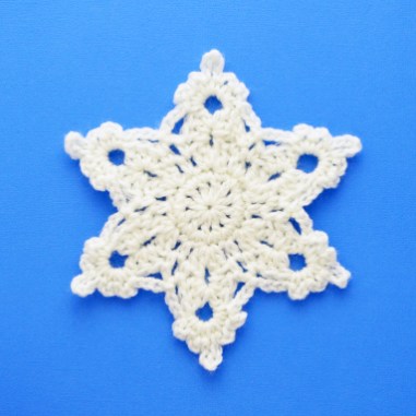 Sunny Snowflake Free Pattern